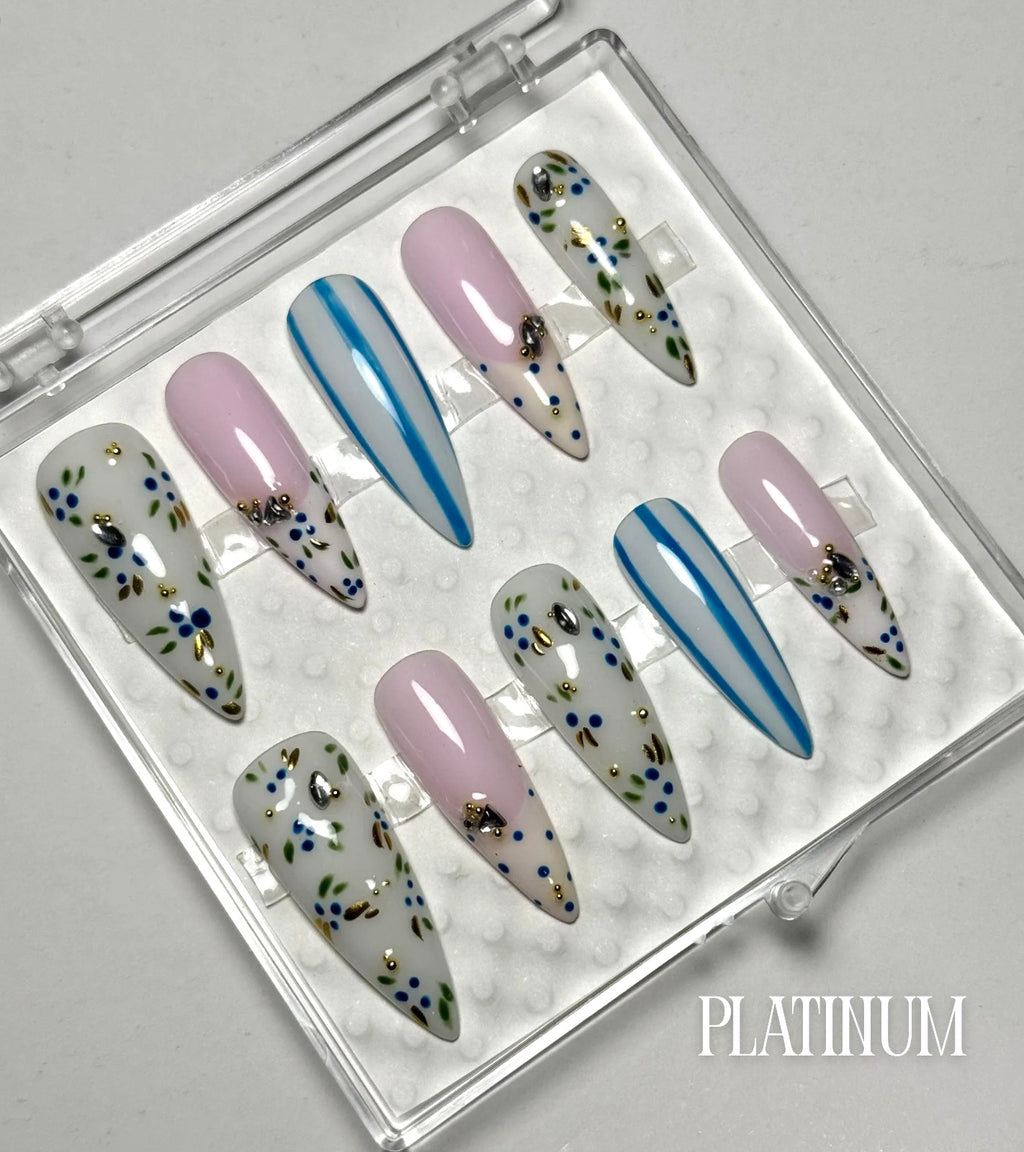 Custom Press~On Nail Set